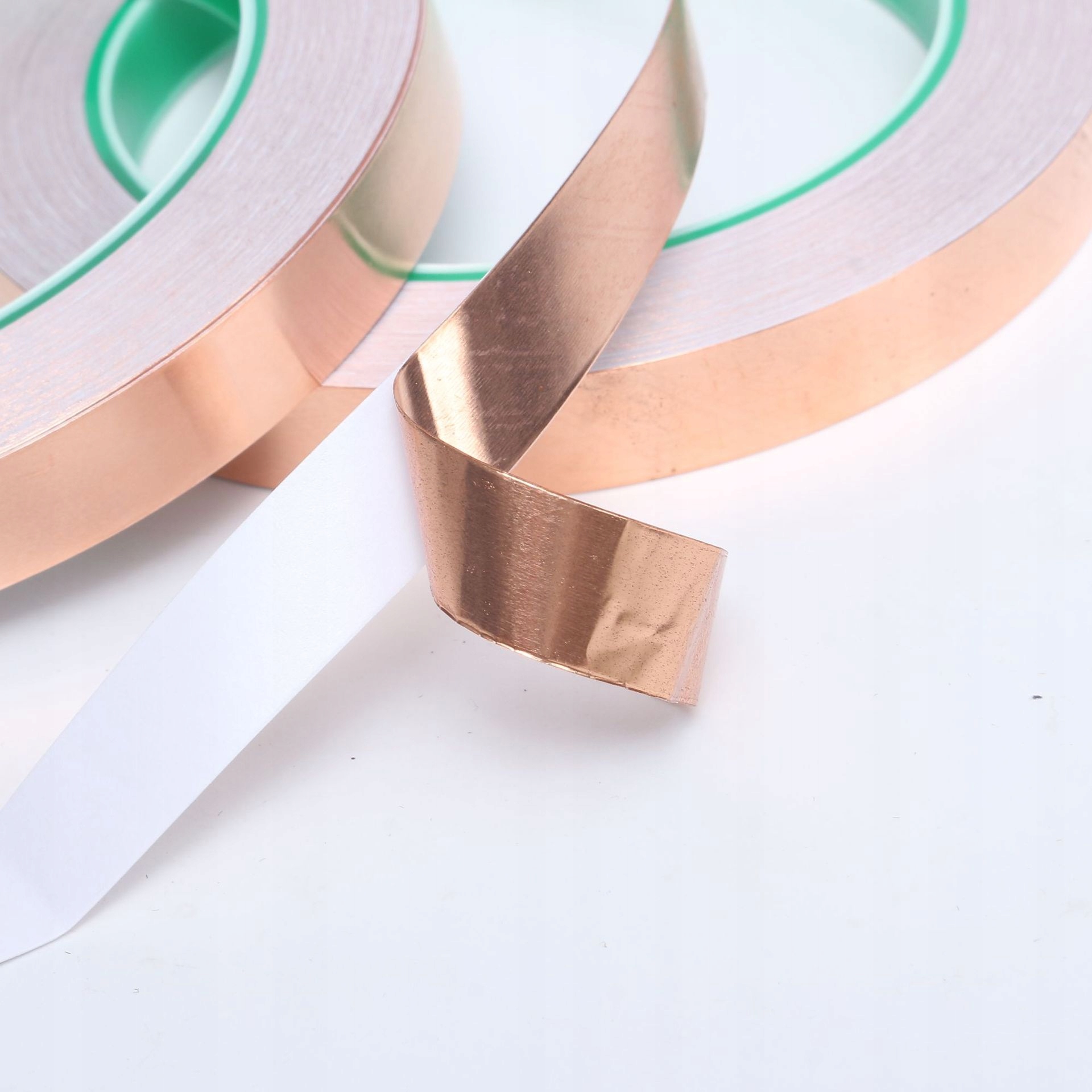 Taśma MIEDZIANA FOLIA Samoprzylepna do EKRANOWANIA NA ŚLIMAKI 10mm x 20m - zdjęcie 4