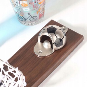 OTWIERACZ DO PIWA na LODÓWKĘ DREWNIANY Piłka Nożna - miniatura 10