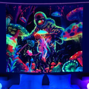 Dekoracja ŚCIENNA UV OBRAZ Fluorescencyjny GOBELIN ODBLASK 150cm Astronauta - miniatura 2