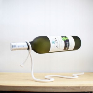 STOJAK UCHWYT NA WINO BUTELKĘ ALKOHOL SZNUREK STYLOWY NOWOCZESNY PREZENT - miniatura 8