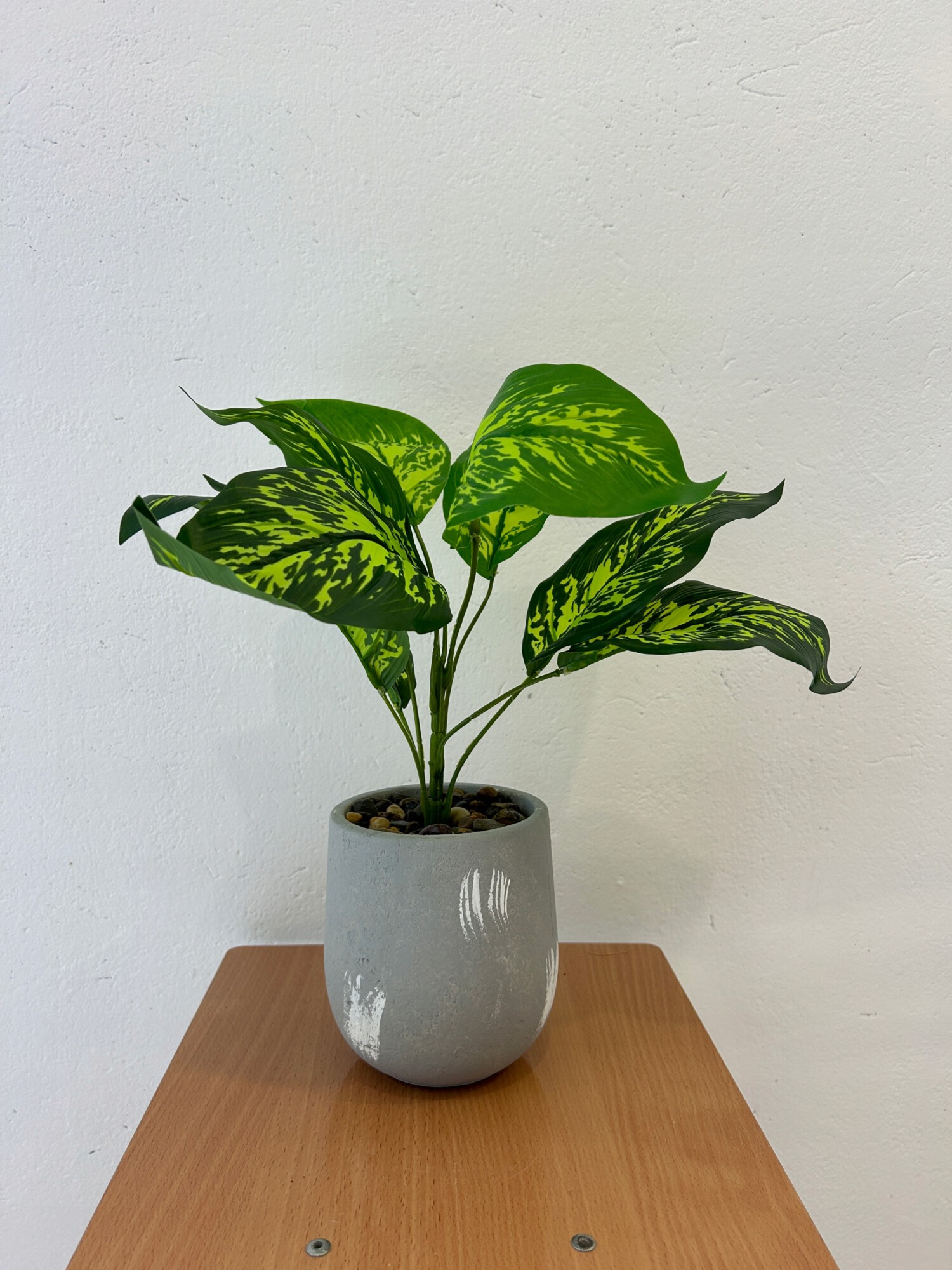 SZTUCZNA ROŚLINA KWIAT W DONICZCE DO DOMU BIURA REALISTYCZNA DIEFFENBACHIA - obrazek 8