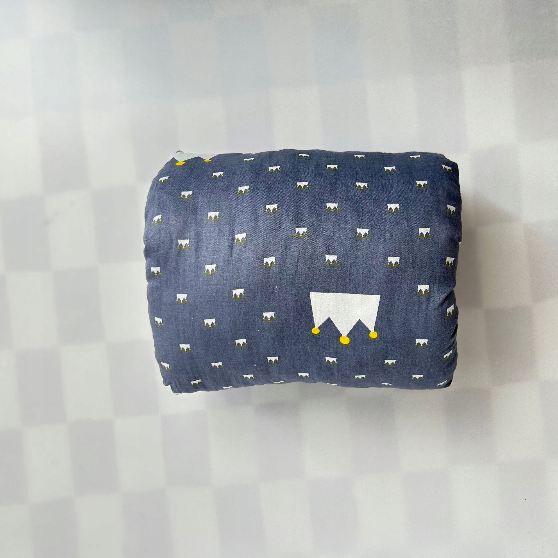 PODUSZKA DO KARMIENIA POD RAMIĘ GŁOWĘ NIEMOWLAKA DZIECKA MIĘKKA NIEBIESKA - obrazek 4