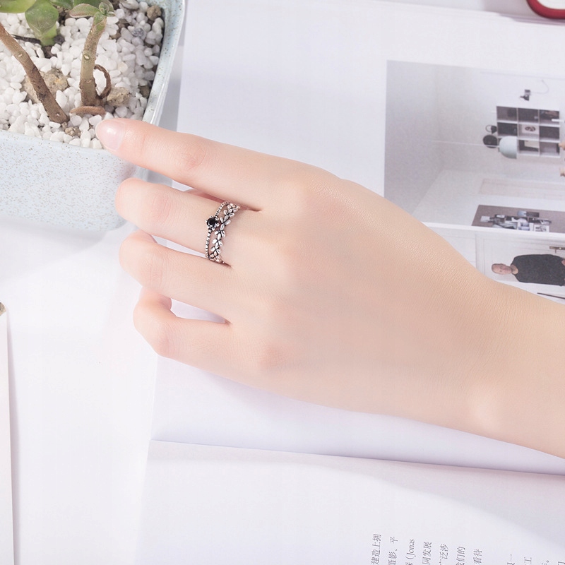 Srebrny damski pierścionek regulowany uniwersalny prezent czarna cyrkonia - obrazek 5