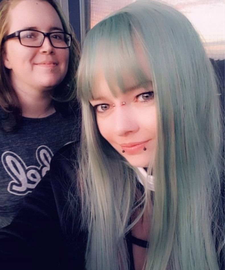 Kolorowa peruka zielone włosy długa miętowa proste grzywka - obrazek 5