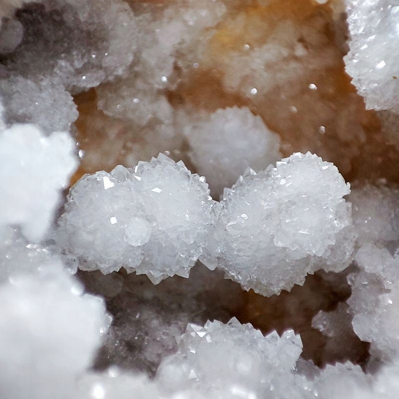 Geoda agatowa 5 - 7 cm nieotwarta naturalna prezent piękny minerał 1szt - obrazek 7