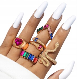 Zestaw złotych pierścionków retro punk vintage 5 sztuk wąż serce multicolor