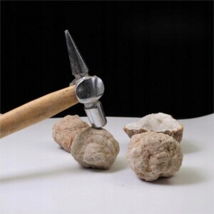 Geoda agatowa 5 - 7 cm nieotwarta naturalna prezent piękny minerał 1szt - miniatura 8
