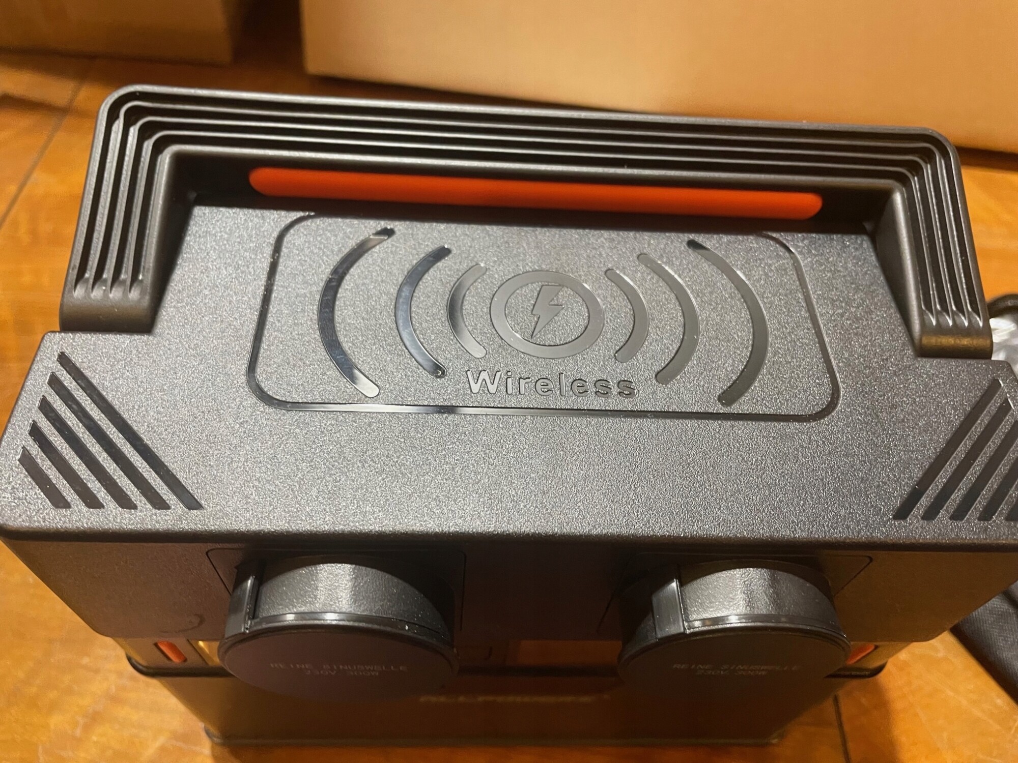 Duży pojemny powerbank ładowarka do 10 urządzeń na camping 78.000mah 300w - obrazek 9