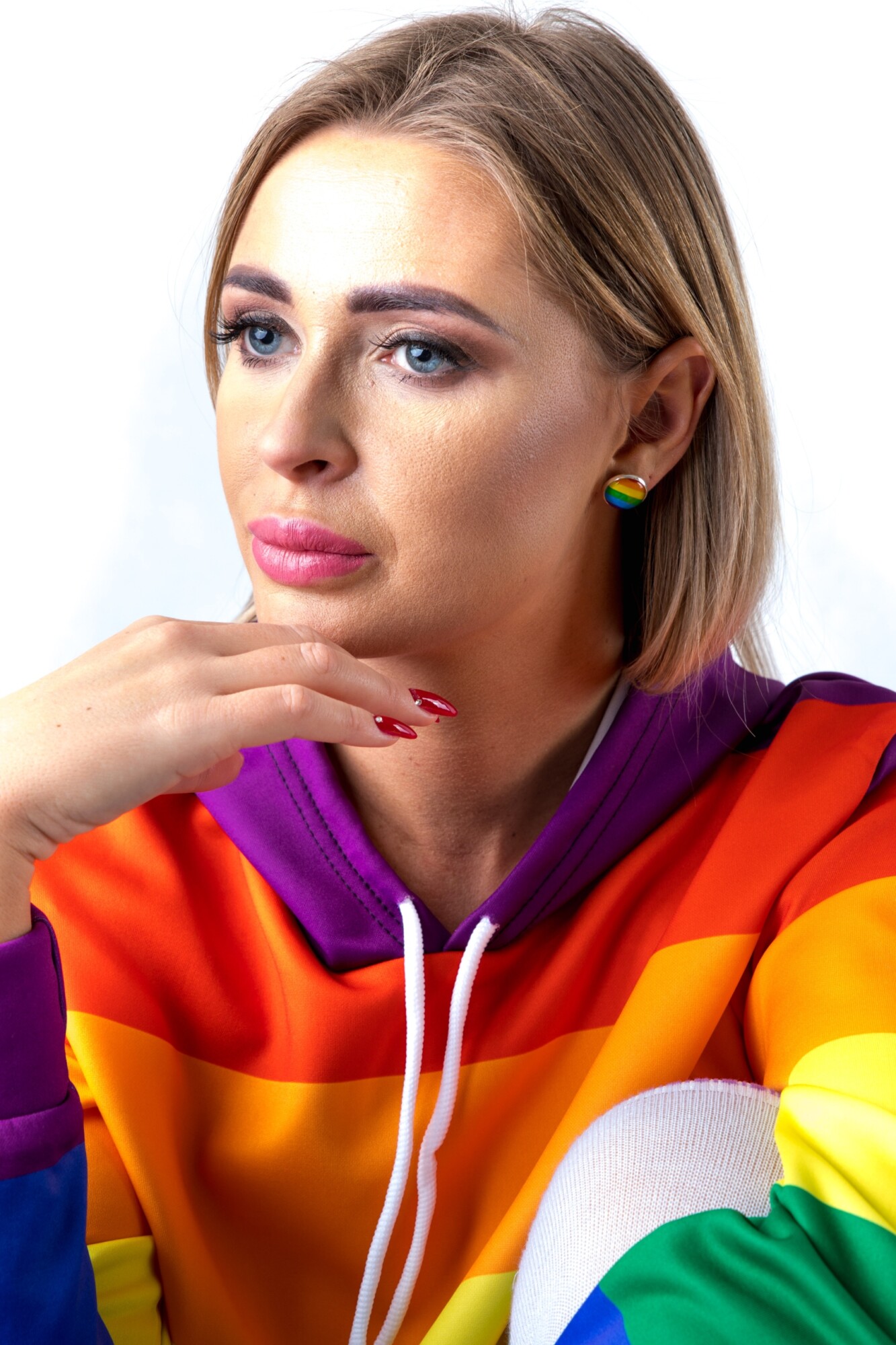 Kolczyki do ucha tęczowe tęcza lgbt okrągłe stalowe 10mm - obrazek 2