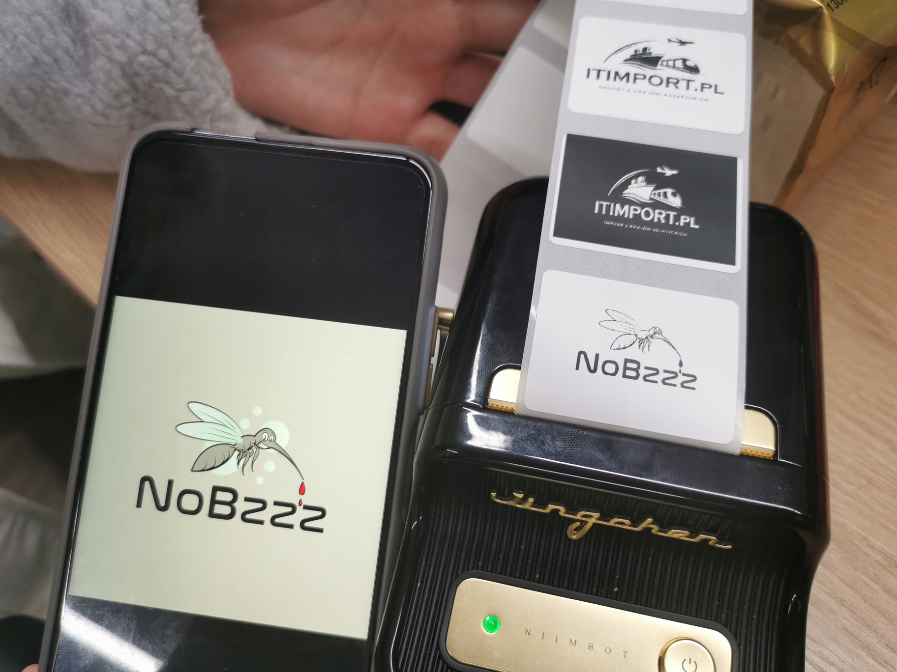 Niimbot drukarka termiczna naklejki bluetooth b21 pro kremowa 300dpi - zdjęcie 11