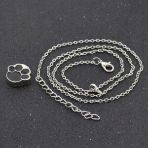 Naszyjnik łapa łapka skrytka na leki odkręcana - miniatura 5